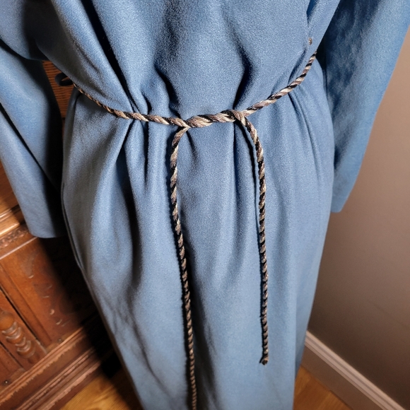 VINTAGE VANITY FAIR BLUE ULTRASUEDE BATHROBE - Picture 5 of 11